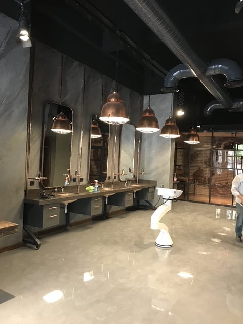 Sarkıt armatür ve endüstriyel aydınlatma montajı — Kafe / restoran, Ankara